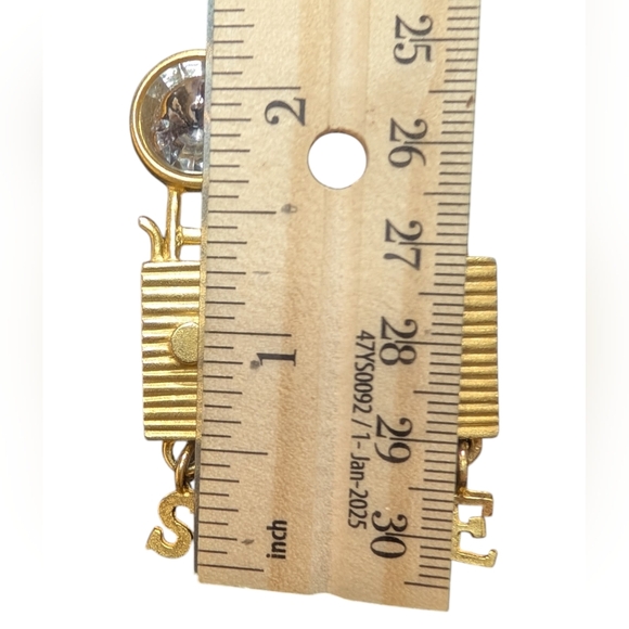Gold Camera Brooch - Picture 6 of 6